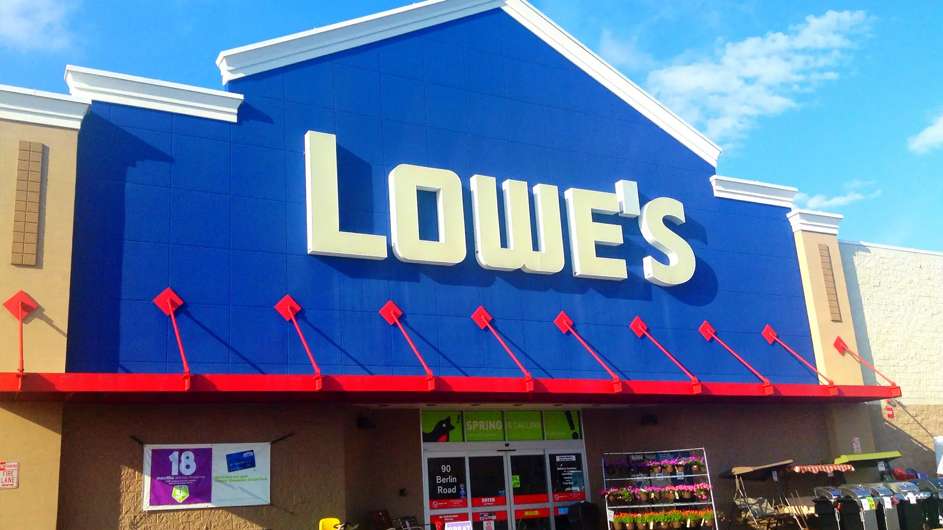 lowes